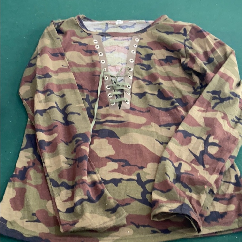Long sleeve lace up t-shirt